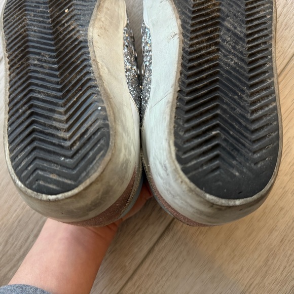 Golden Goose Superstar Leather Sneaker - Picture 6 of 6